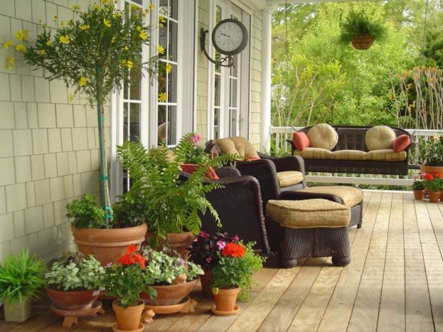 landscaping-with-potted-plants